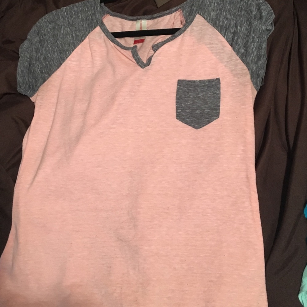 Tee