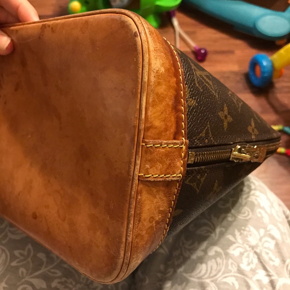 Sold‼️‼️Authentic Louis Vuitton - Picture 8 of 8