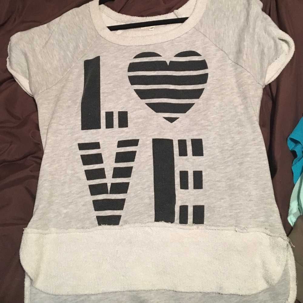 Tee