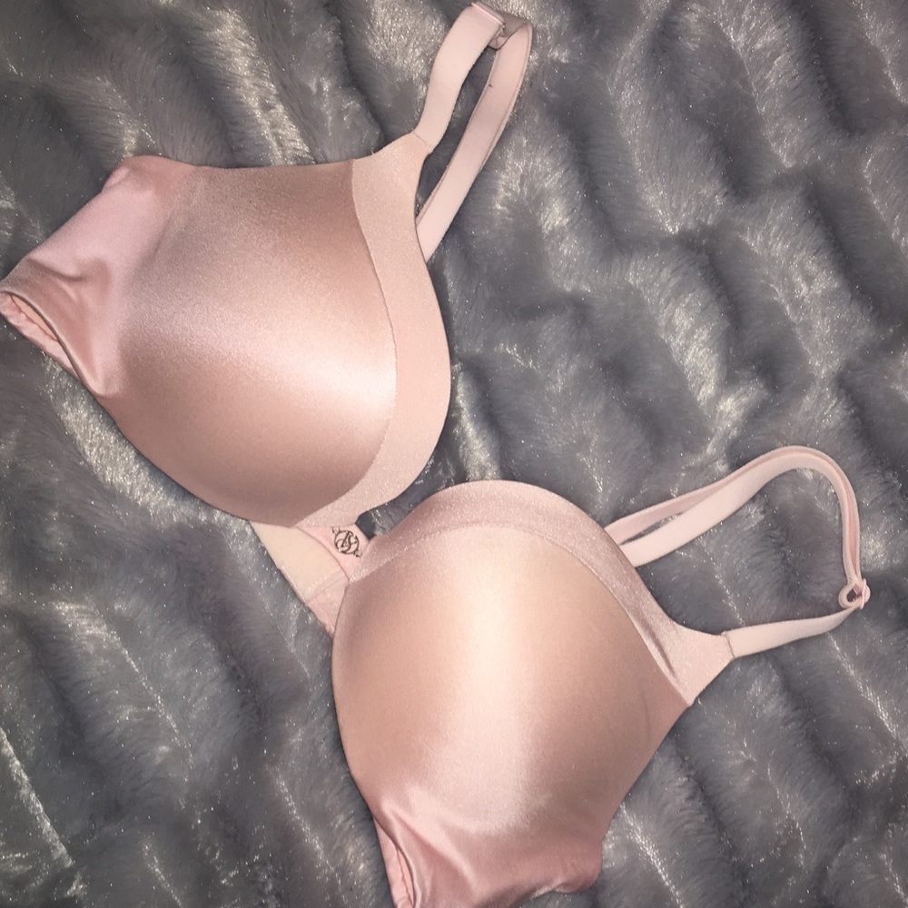 Victoria Secret So Obsessed push up bra