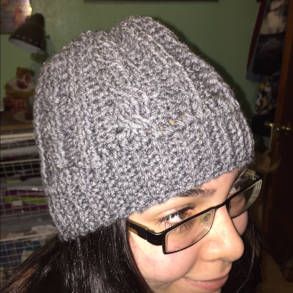 Gray Cable Hat