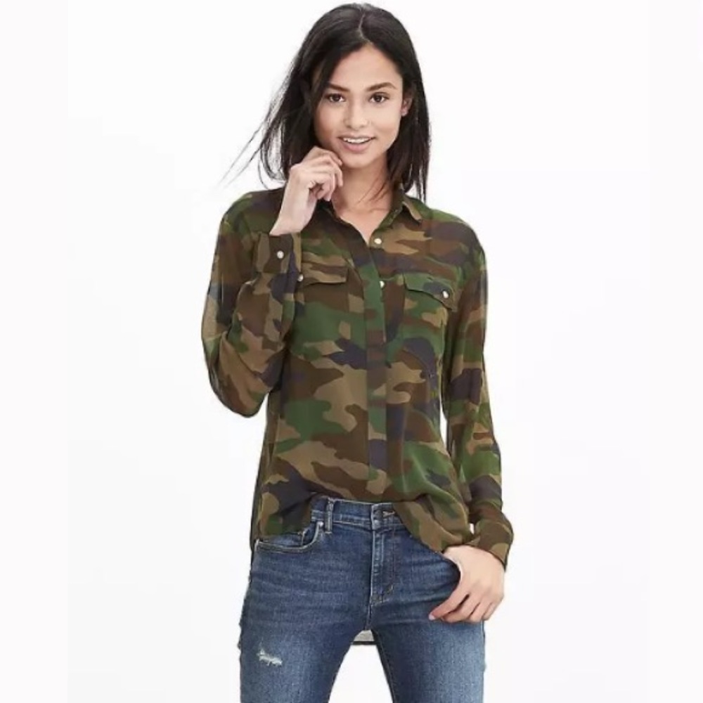 NWT Banana Republic Camouflage Shirt Sz PS
