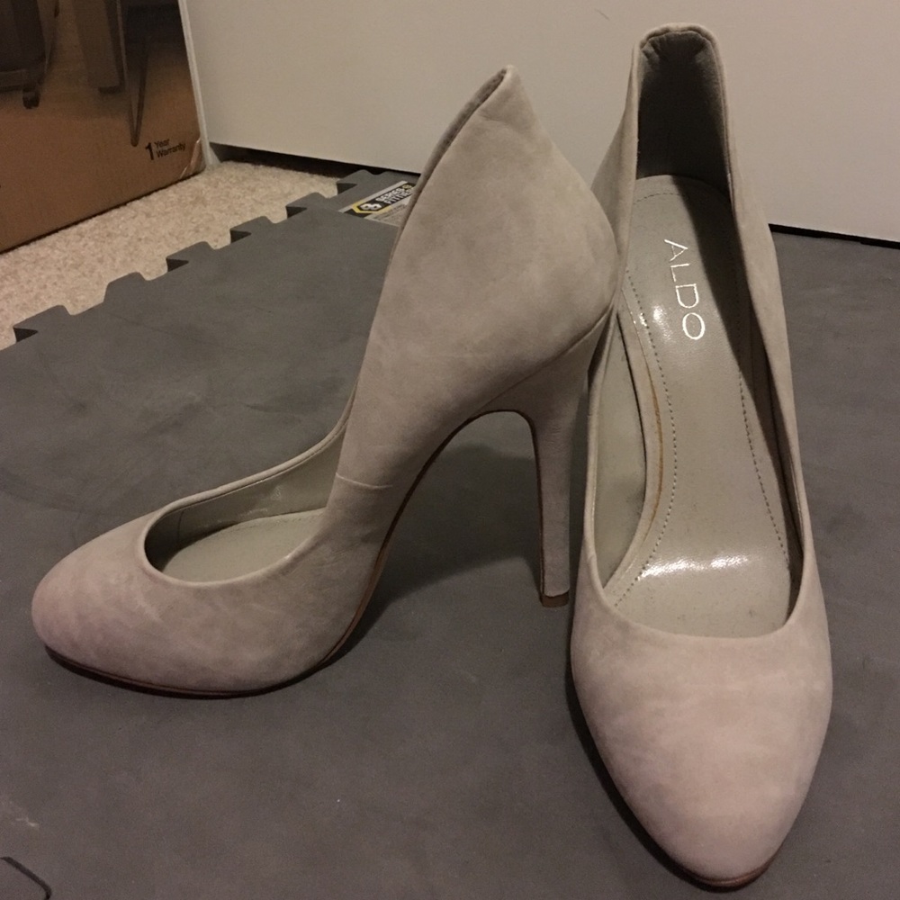 ALDO Grey Heels