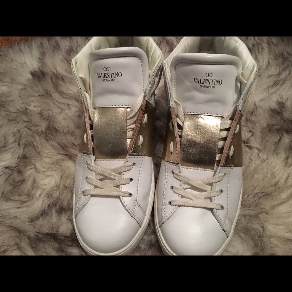 Valentino white/Gold rock stud high tops