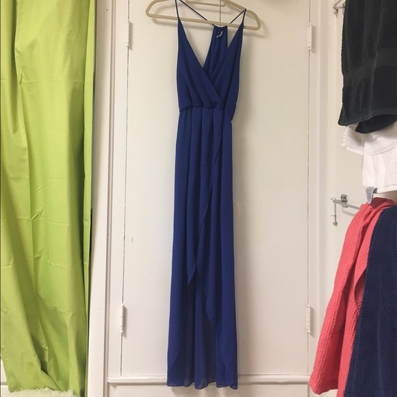 Beautiful navy blue sheer high-low dress! - Picture 3 of 3