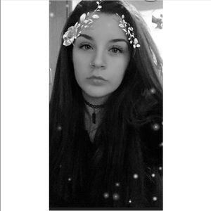 Meet your Posher, Sharah