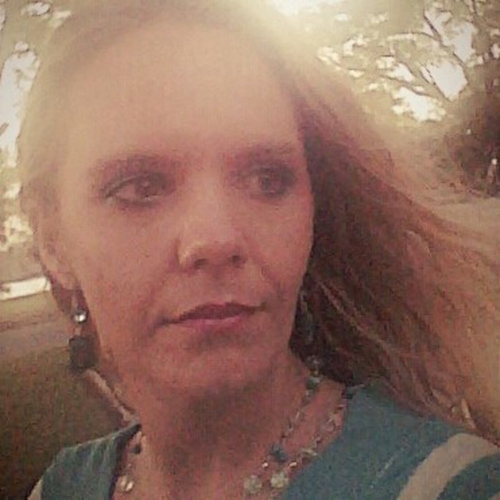 Meet your Posher, Stacy