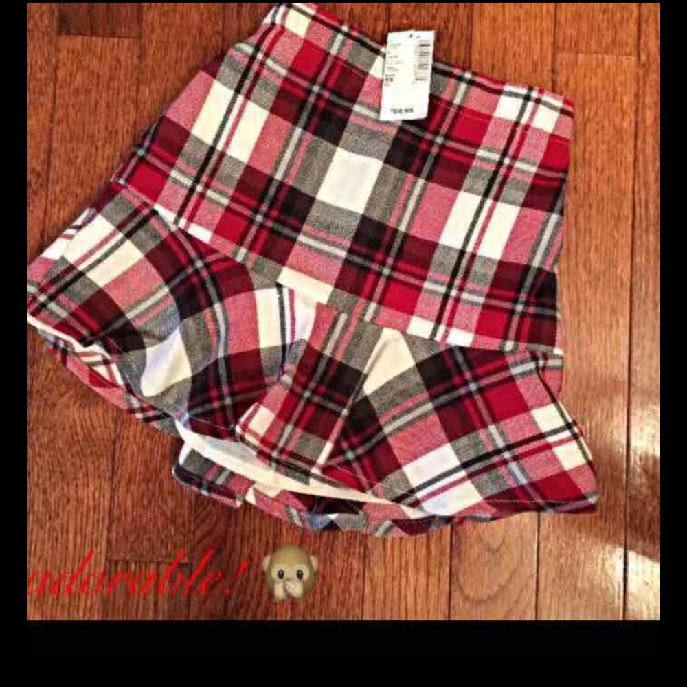 Girls plaid skirt
