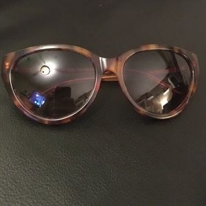 Tory burch cateye sunglasses