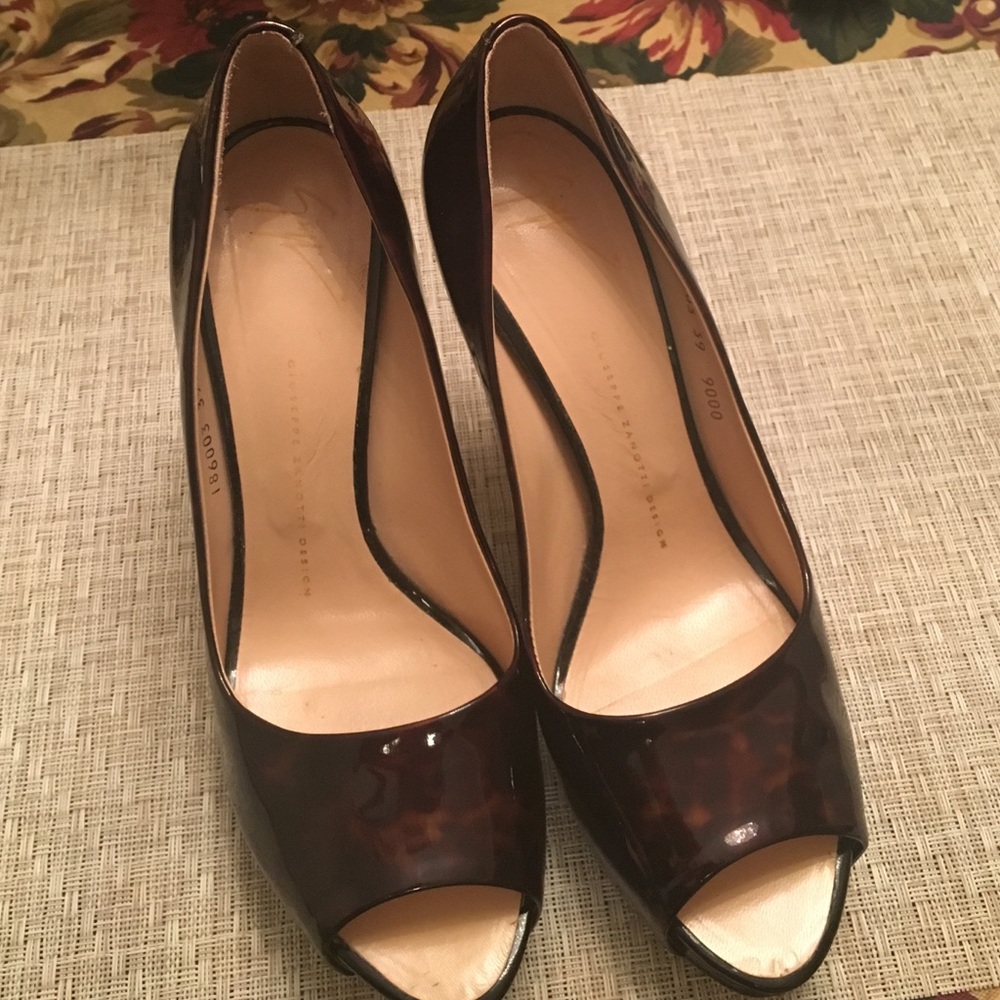 Giuseppe Zanotti Design high heel shoes!