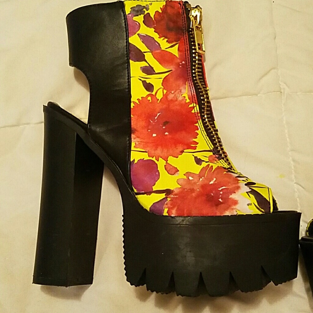 Platform heels