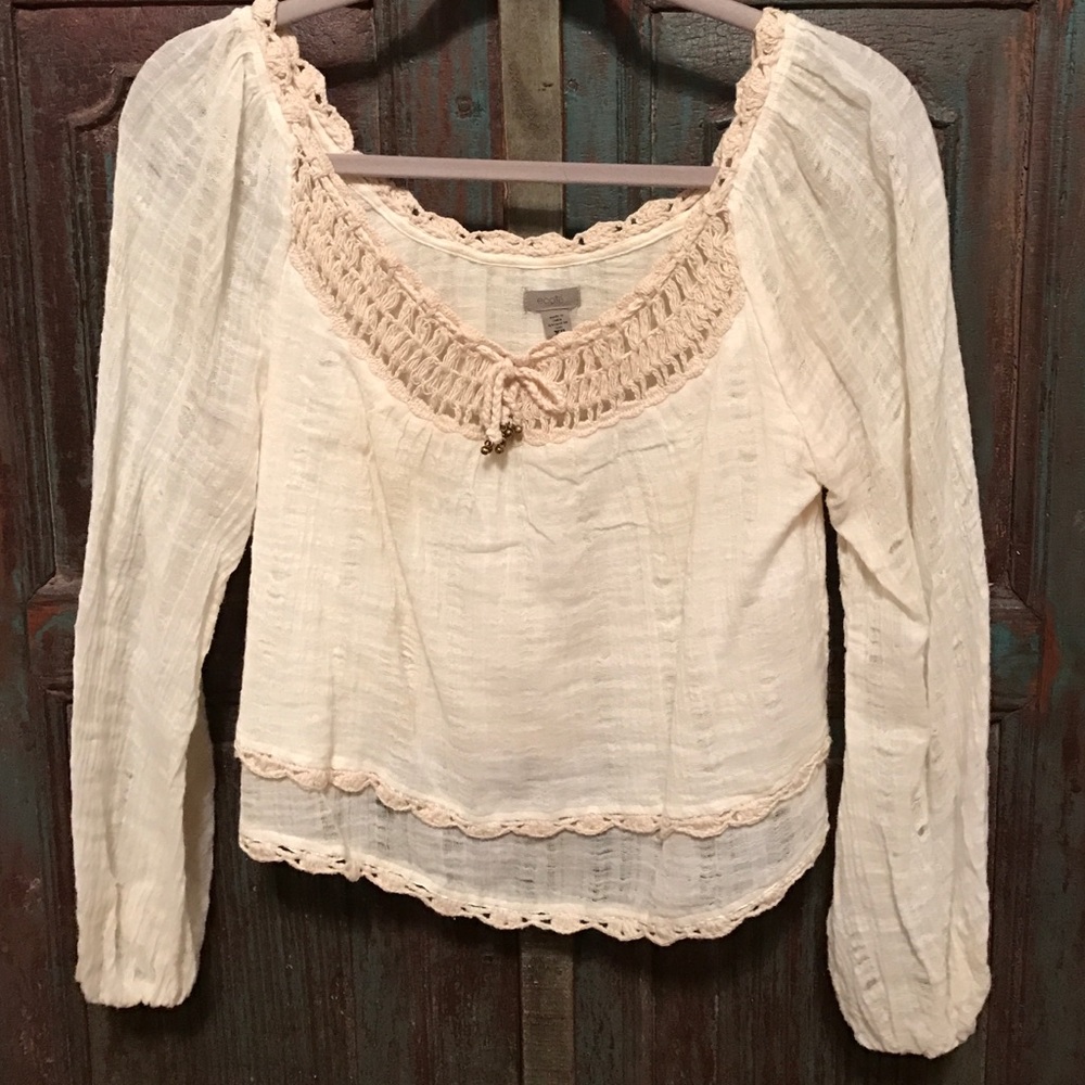 Urban Outfitters gauzey cotton top size XS