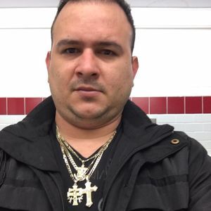 Meet your Posher, Ernesto