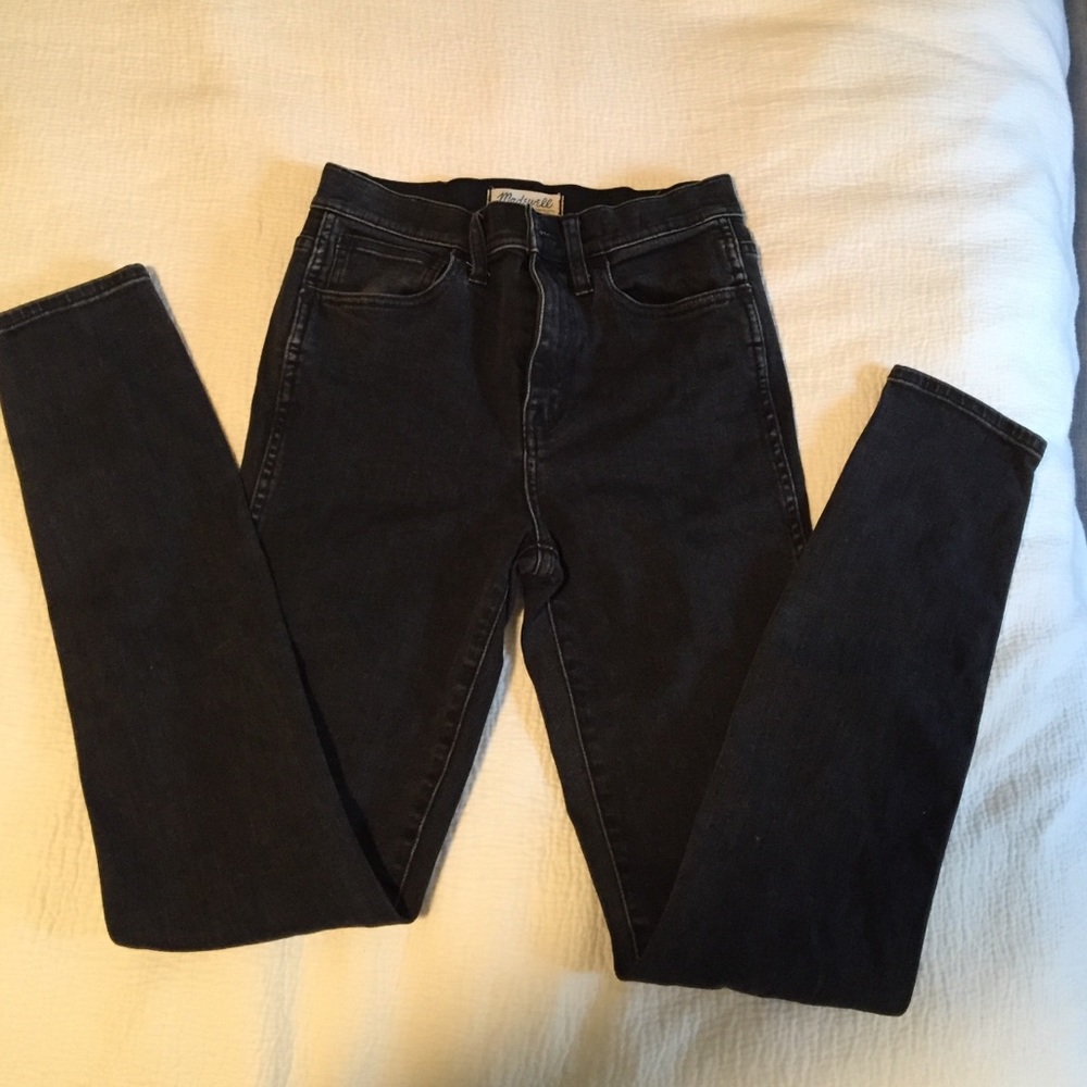 Madewell Size 26 high rise black skinny jeans