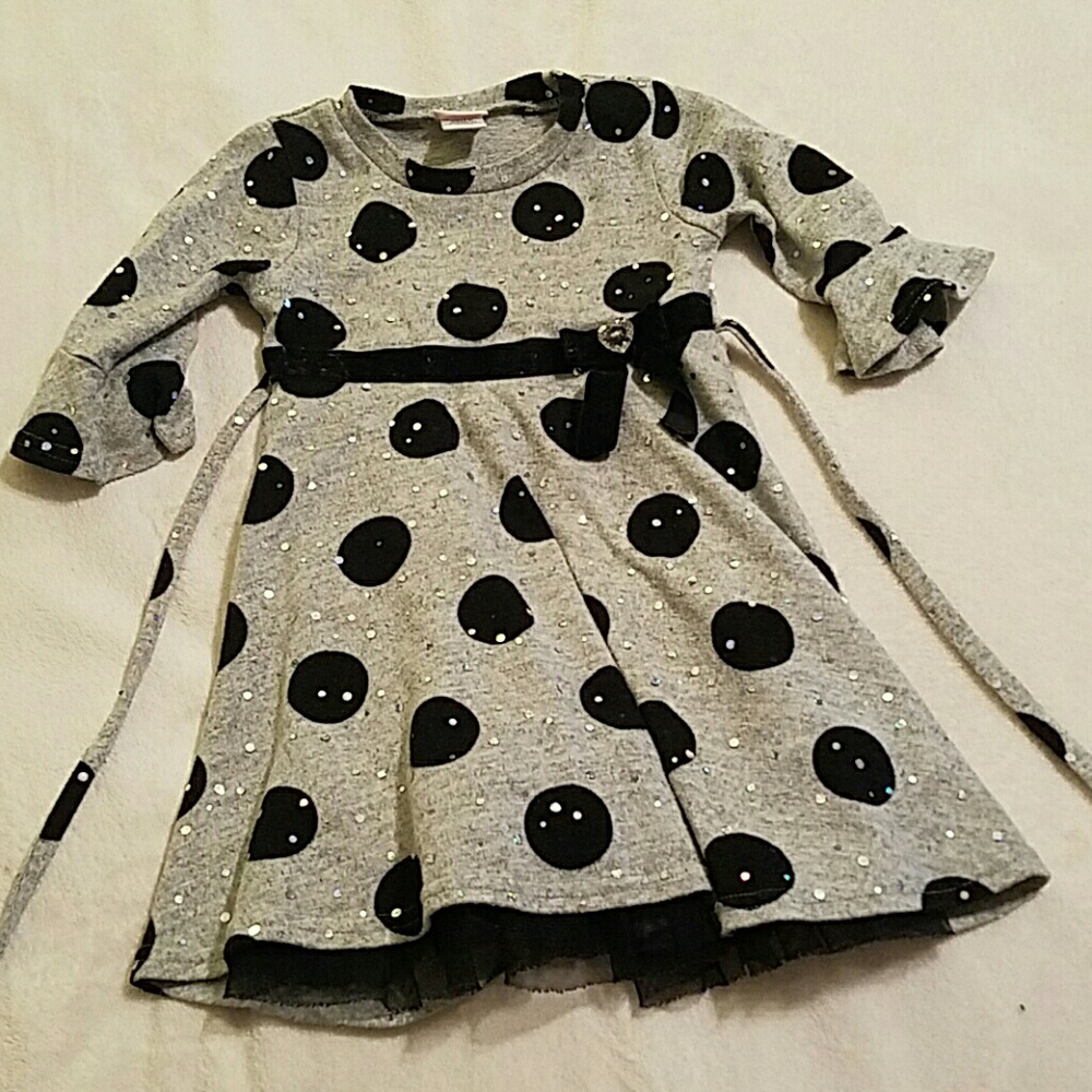Beautiful grey dress with sparkles and polkadots