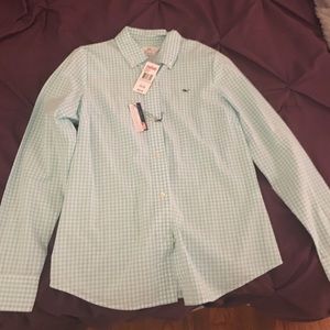 Vineyard vines button down