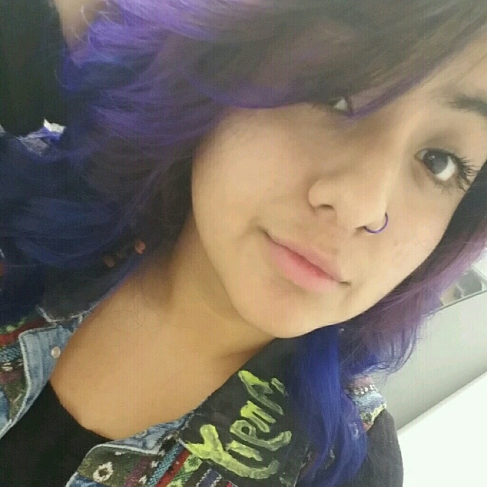 Meet your Posher, Nadia