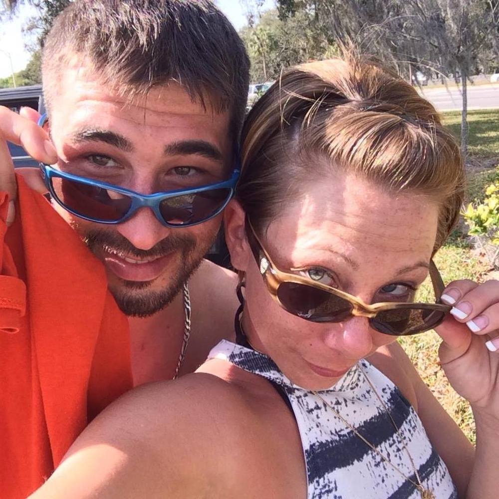 Meet your Posher, April