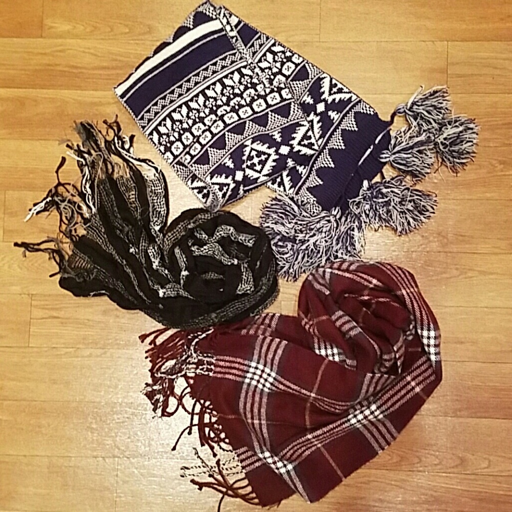3 winter scarves