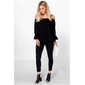 Co-set two pice black outfit 🖤