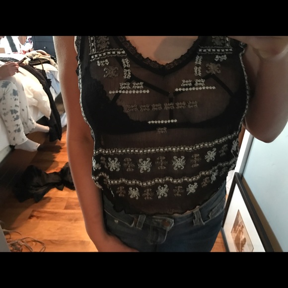 Urban Outfitters cropped see-through blouse - Picture 3 of 4