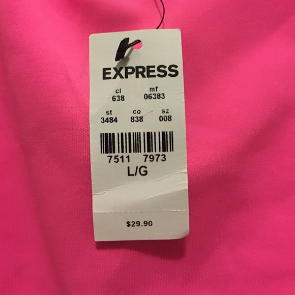 Hot pink crop top - Picture 3 of 3