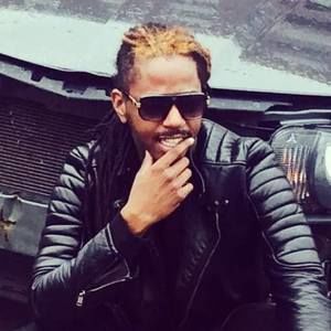 Meet your Posher, Julius