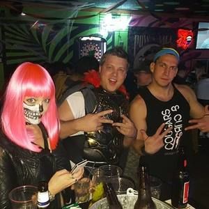 Meet your Posher, Derek