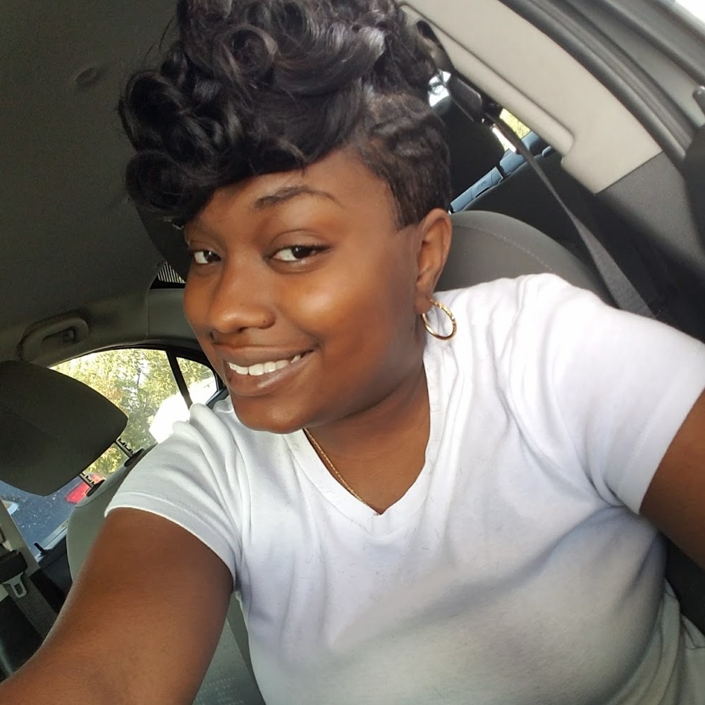 Meet your Posher, Brittney