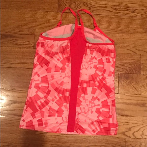 Workout top! - Picture 2 of 2