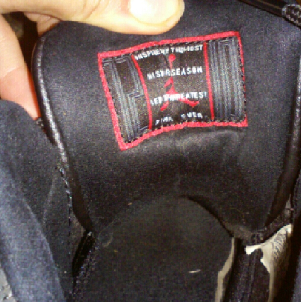 Shoes - Picture 3 of 4