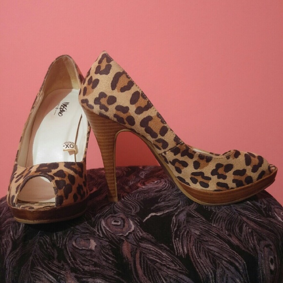 Heels - Picture 12 of 12