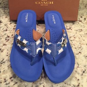 NWOT Coach Polka Dot flip flops !!