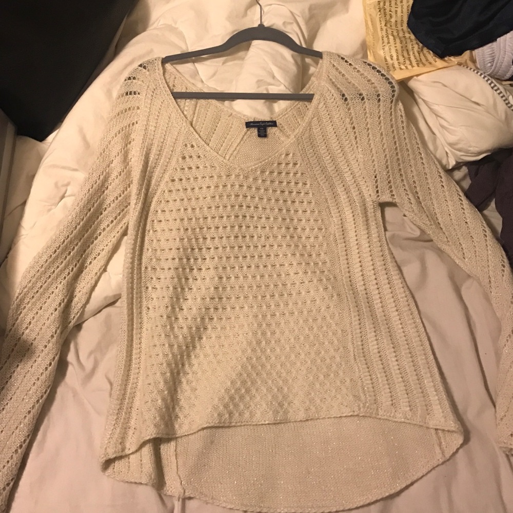 American eagle sweater white/cream.