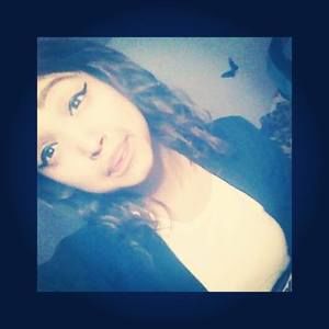 Meet your Posher, Fatima