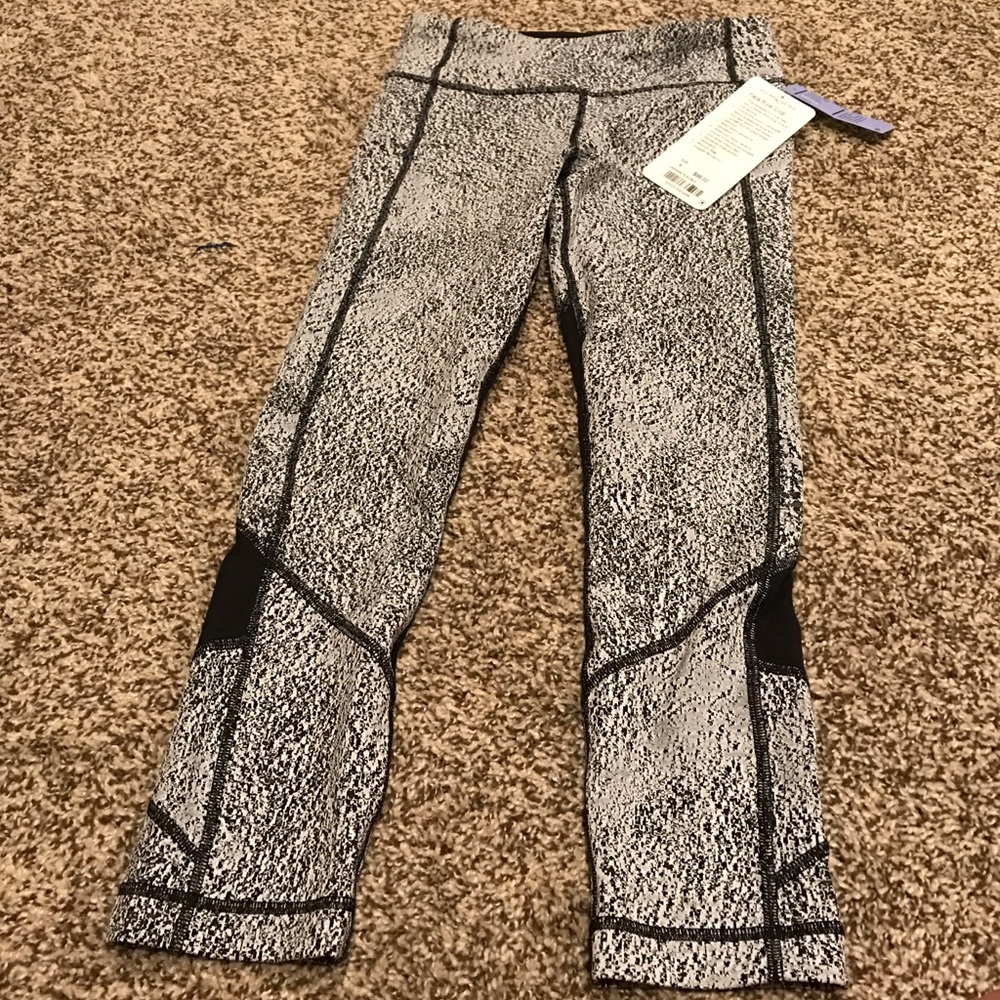 NEW Lululemon Pace Rival Crop
