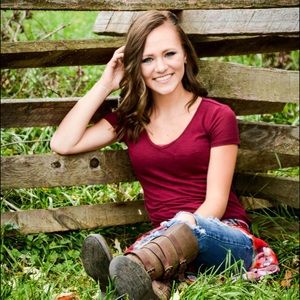 Meet your Posher, Jordyn