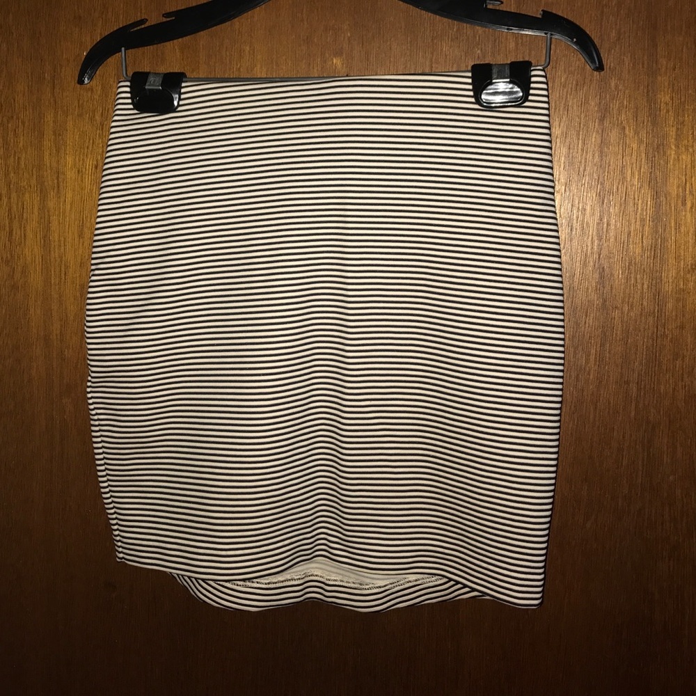 SEMI new black striped pencil skirt