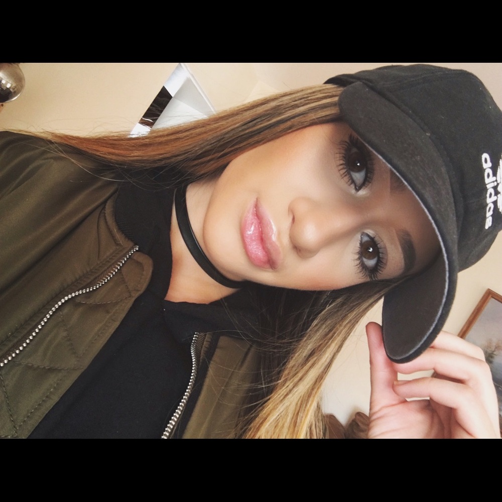 Meet your Posher, Jessica