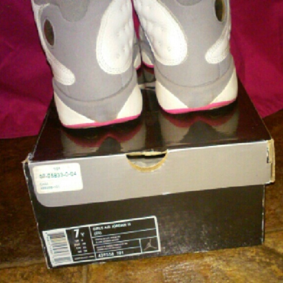 Shoes - Picture 4 of 4