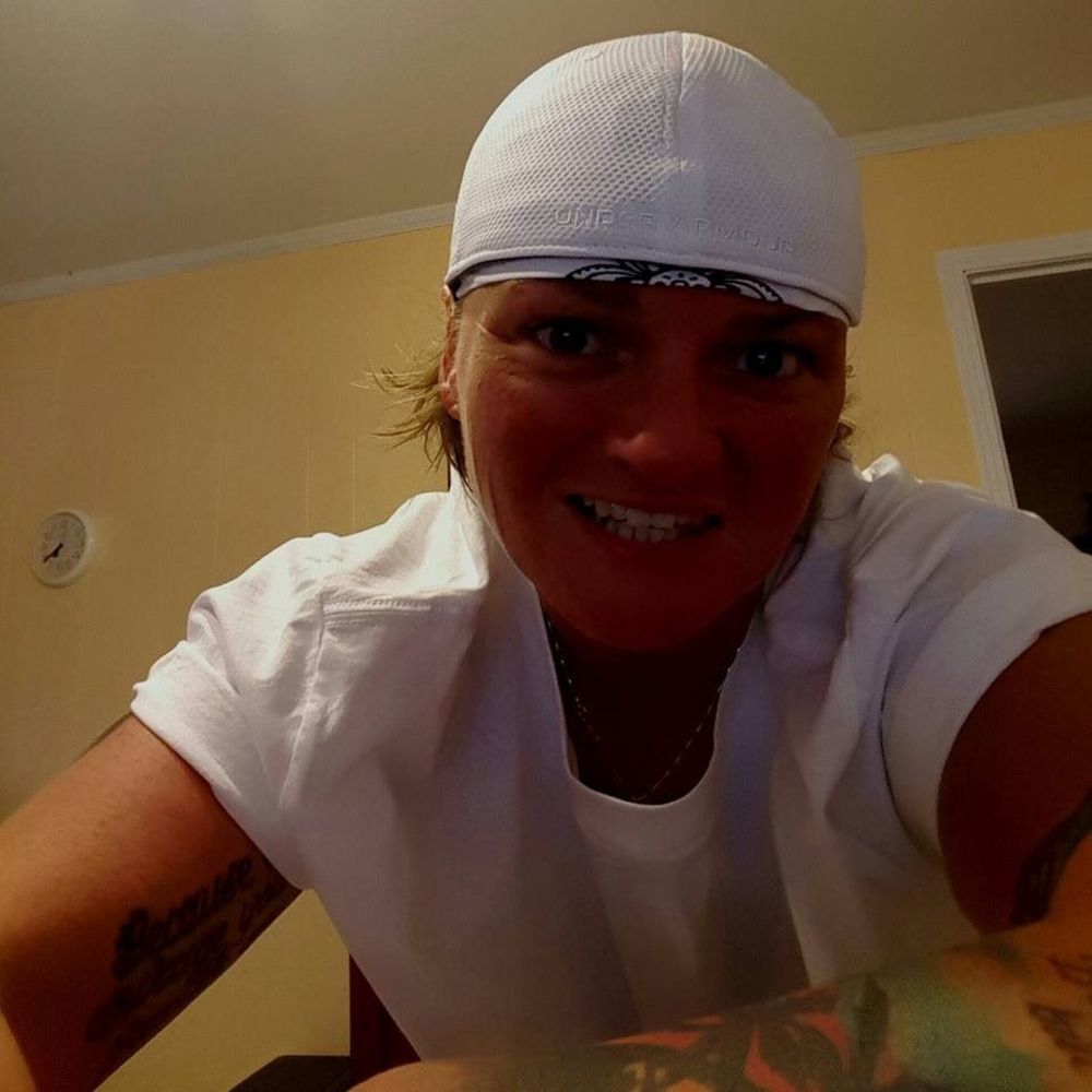 Meet your Posher, Angie