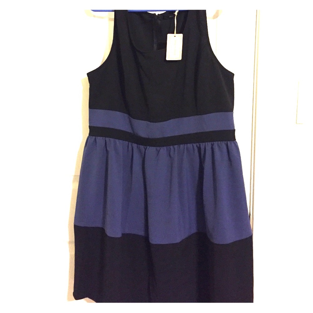 Doe & Rae new with tags blue and black dress