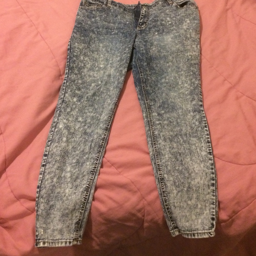 Forever21 acid wash skinny jeans