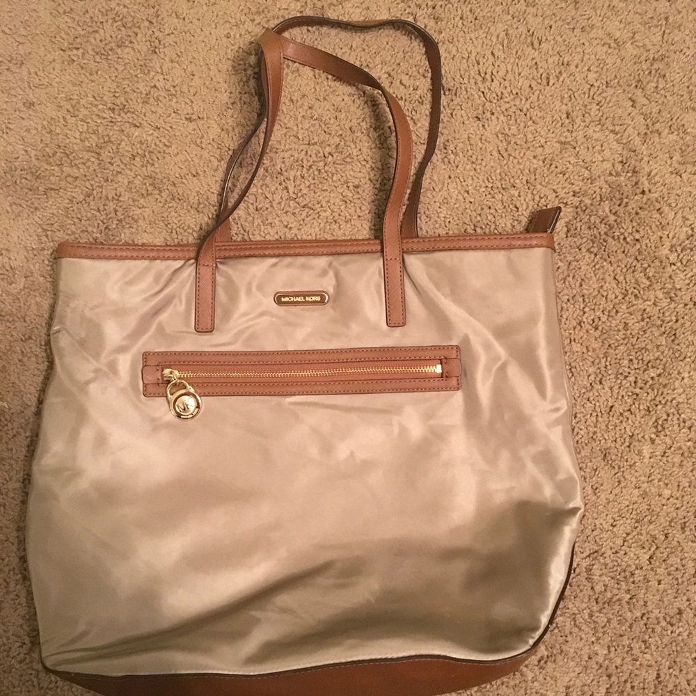 Michael Kors Kempton Tote