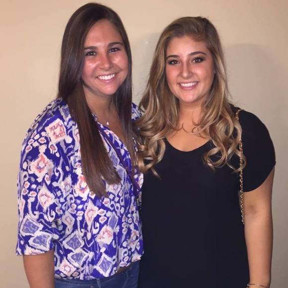 Meet your Posher, Rachel - Picture 1 of 1