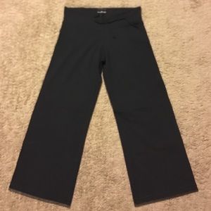 Lululemon wide leg crop