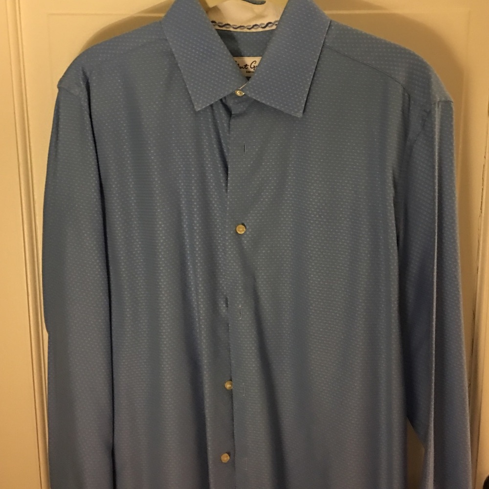 Robert Graham men's dress shirt