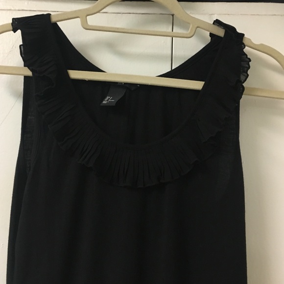 Black ruffled collared top/blouse! - Picture 2 of 2