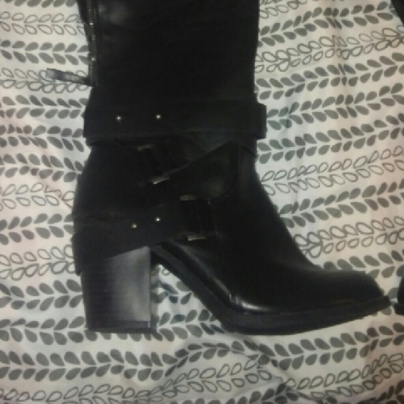 Size 8 bongo walking black boot - Picture 2 of 3