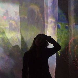 Meet your Posher, Eliane